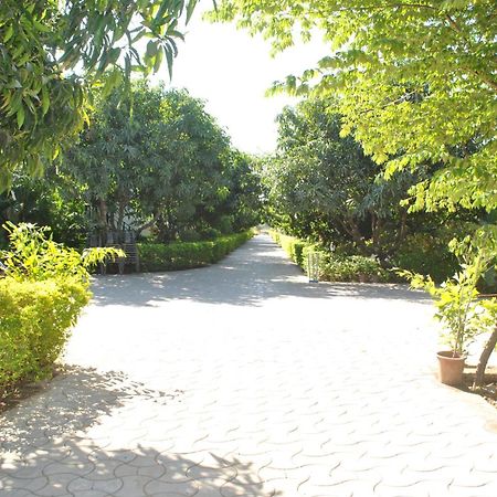 Gir Jungle Lodge Sasan Gir Zewnętrze zdjęcie